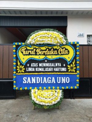 Papan Bunga Duka di Wara Timur